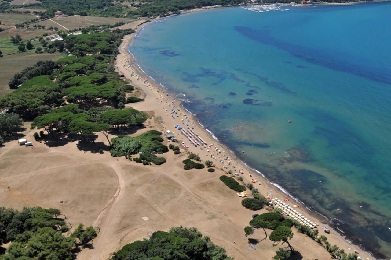 פופולוניה Torre Di Baratti Bio Resort מראה חיצוני תמונה