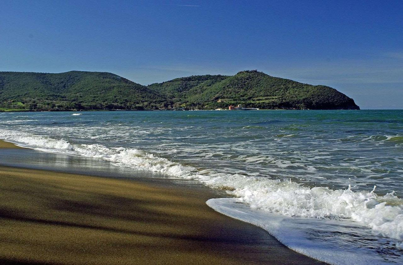 פופולוניה Torre Di Baratti Bio Resort מראה חיצוני תמונה